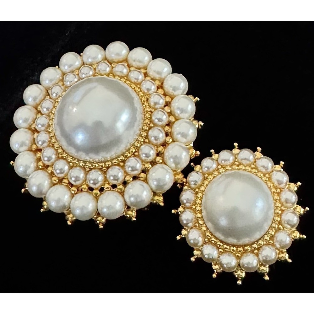 Vintage JBK Camrose & Kross Faux Pearl Halo Mother Daughter Brooch Pin Set